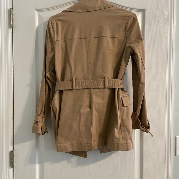 Women's Tan Trench Coat - GAP - Picture 3 of 5